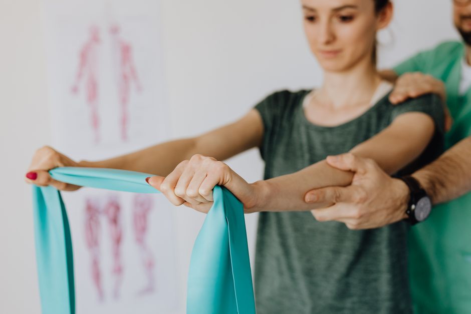 Domowa rehabilitacja Opole – jak sfinansować regularną terapię dzięki subkontu?